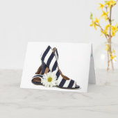 誕生日ハイヒールとデイジーカード カード (黄色い花)