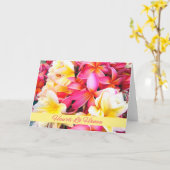 誕生日ハワイアンと熱帯プルメリア花 カード (黄色い花)