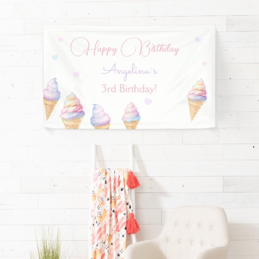 誕生日バナーのアイスクリーム。 横断幕 (インサイチュ)
