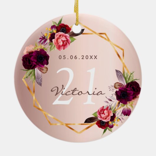 誕生日バラ金ゴールド幾何学的ブルゴーニュ花模様シック セラミックオーナメント (裏面)