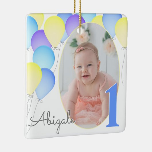 誕生日バルーンベビーの写真との最初の誕生日 セラミックオーナメント (右)