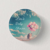 誕生日バルーン付き可愛いハリネズミ、カスタマイズ可能 缶バッジ (正面)