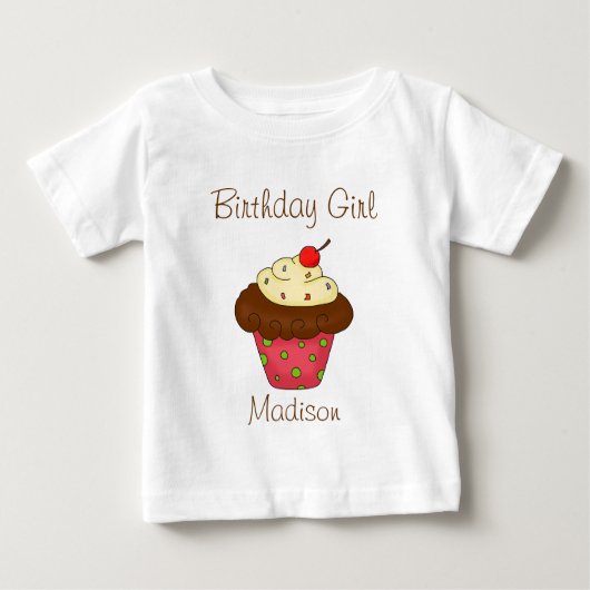 誕生日パーソナライズされたシャツのカップケーキ誕生日の女の子 ベビーTシャツ (正面)