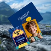 誕生日パーティーでの少年の遊び(写真あり) 招待状