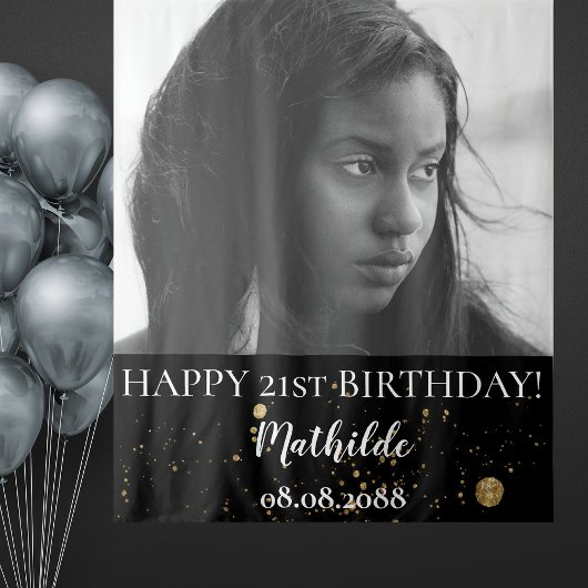 誕生日パーティーのフォトブラックと金ゴールド背景 タペストリー