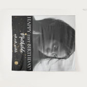 誕生日パーティーのフォトブラックと金ゴールド背景 タペストリー (正面(横))