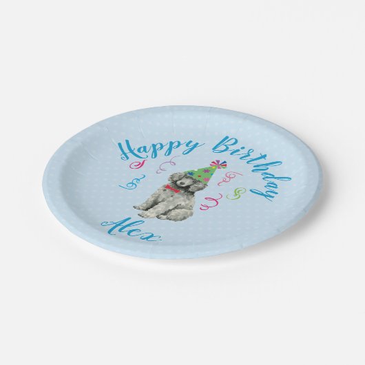 誕生日パーティーのプードル ペーパープレート (アングル)