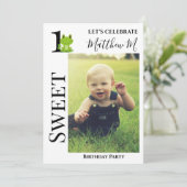 誕生日パーティーのマイルストーン写真 招待状 (スタンド正面)