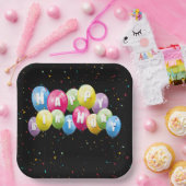 誕生日パーティーの風船とコンフェッティ ペーパープレート (パーティー)