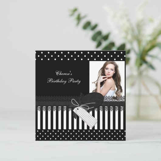 誕生日パーティー白黒水玉模様写真 招待状 (スタンド正面)