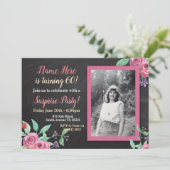 誕生日パープルピンクフラワーフォトチョーク招待状 招待状 (スタンド正面)