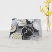 誕生日ファンシーカップケーキ カード (黄色い花)