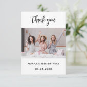 誕生日フォトシンプル白エレガント サンキューカード (スタンド正面)