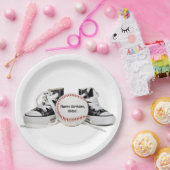 誕生日ブラックスニーカーと白い野球 ペーパープレート (パーティー)