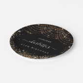 誕生日ブラック金ゴールドグリッターダストネームスクリプト ペーパープレート (アングル)