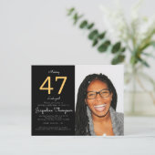 誕生日ブラック金ゴールド写真 インビテーションポストカード (スタンド正面)