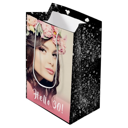 誕生日ブラック銀グリッターダスト写真hello 30 ミディアムペーパーバッグ (正面アングル)