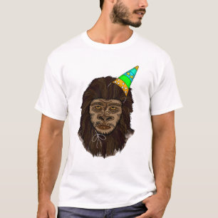 誕生日ボーイビッグフットサスカッチユーモア Tシャツ
