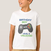 誕生日ボーイビデオゲームをテーマにしたパーティー Tシャツ (正面)
