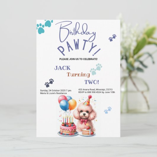 誕生日ポーティプードルドッグパーソナライズされた誕生日 招待状 (スタンド正面)