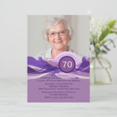 誕生日マイルストーン プラム フォト インビテーション (スタンド正面)