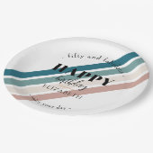 誕生日ミニマルデザインのパステルカラー ペーパープレート (アングル)