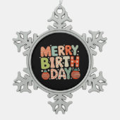 誕生日メリー誕生デイかわいいクリスマスマッチングファミリー スノーフレークピューターオーナメント (正面)