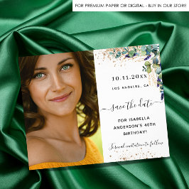 誕生日ユーカリの緑の写真を保存