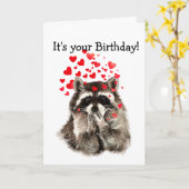 誕生日ユーモアかわいいラクーンラブハート カード (黄色い花)