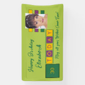 誕生日任意の年齢を追加する写真名グリーンパーティー 横断幕 (縦)