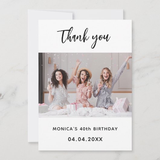誕生日写真シンプル白感謝してい 招待状 (正面)