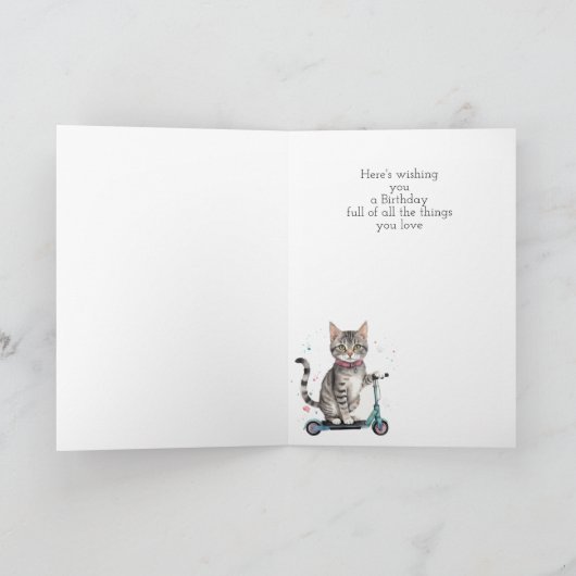 誕生日名前をカスタムするおもしろいキュートキャットキックスクーター カード (内部)