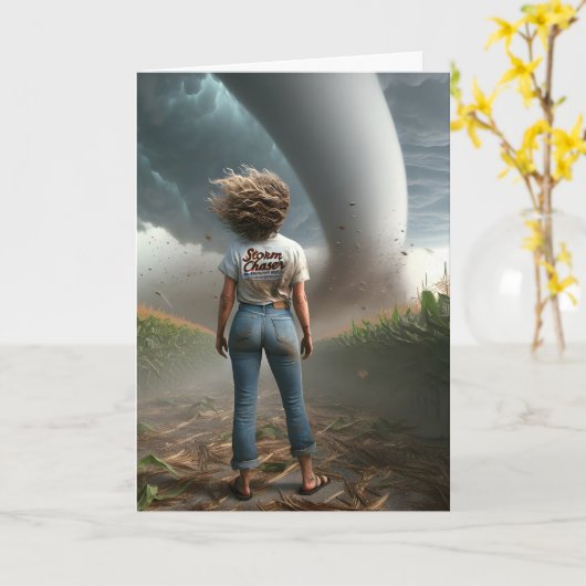 誕生日女性ストームチェザートゥルナドを見る カード (黄色い花)