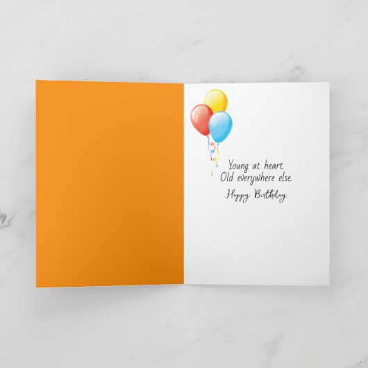 誕生日小さな女の子(昆虫)オオカバマダラ、モナーク蝶を追う カード (内部)