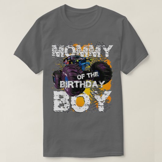 誕生日少年モンスタートラックマッチングのママ Tシャツ (デザイン正面)