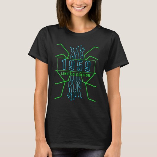 誕生日年1959ゲームおたくコンピュータ Tシャツ (正面)