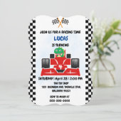 誕生日恐竜のレースカーボーイレッドレーシングキッズナム 招待状 (スタンド正面)