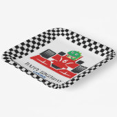 誕生日恐竜のレースカー赤い男の子の名前 ペーパープレート (傾斜あり)