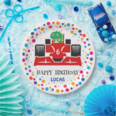 誕生日恐竜のレース車の少年の赤いレースの子供の名前 ペーパープレート (パーティー)