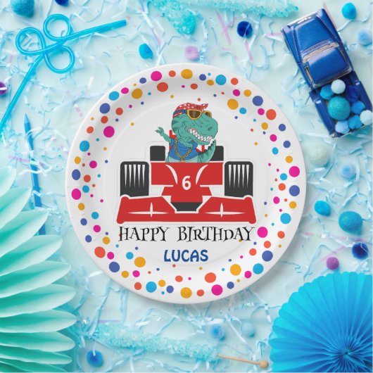 誕生日恐竜のレース車の少年の赤いレースの子供の名前 ペーパープレート (パーティー)