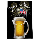 誕生日愛国的なビールとスパークラーズ ミディアムペーパーバッグ (正面)