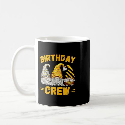 誕生日愛好家のための格言クルーのグノーミー コーヒーマグカップ (左)