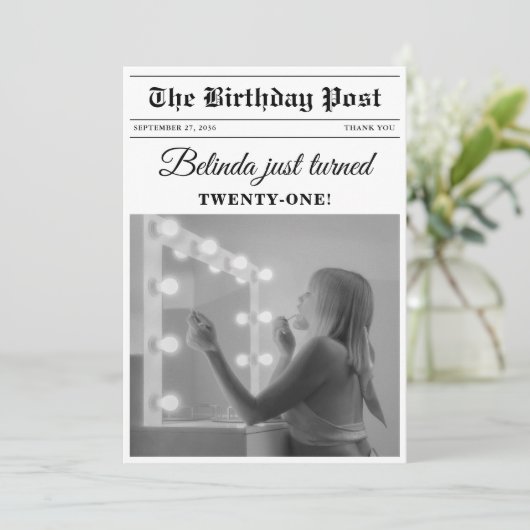 誕生日新聞おもしろいモノクロ写真 サンキューカード (スタンド正面)