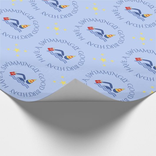 誕生日泳ぐ人カスタム文字ブルー ラッピングペーパー (角)