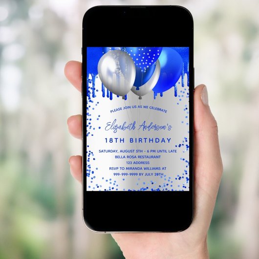 誕生日王室のの銀色の風船が輝く 招待状