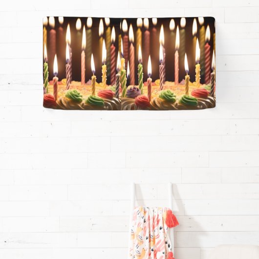 誕生日白熱［赤熱］光を放つの蝋燭をお誕生日ケーキに 横断幕 (インサイチュ)