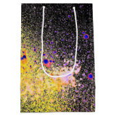 誕生日絵を描スプレー抽象芸術 ミディアムペーパーバッグ (裏面)