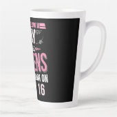 誕生日贈与 |クイーン生まれは5月のプレゼント カフェラテマグ (右)