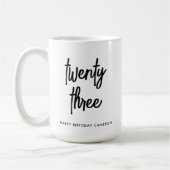 誕生日15ozマグカップ｜モダンスクリプトの年齢入り名入れ コーヒーマグカップ (左)