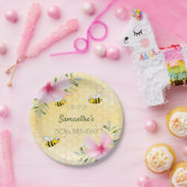 誕生日50パーティーハッピーバンブルハチのハニカム ペーパープレート (パーティー)